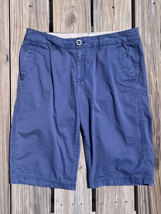 - Eddie Bauer Bermuda Chino Shorts! VGUC!