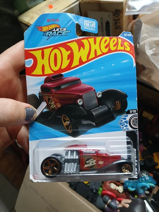 Hot Wheels Mid Mill from the 2025 HW Rod Squad series (97/250),
