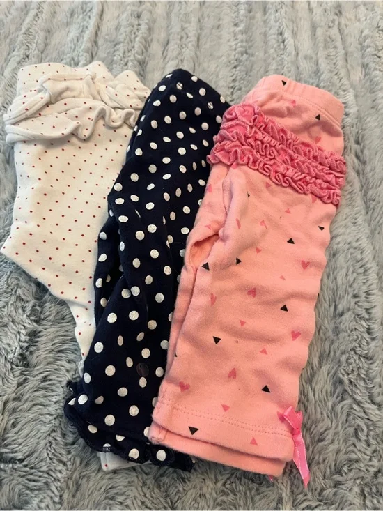 Gymboree White Baby Leggings with Pink Dot Print
