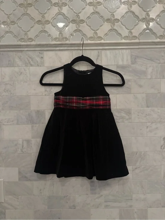 NWT Gymboree velvet holiday dress, with plaid ribbon accents
