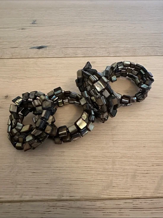 Pack of 4 Iridescent Brown Shell Napkin Rings