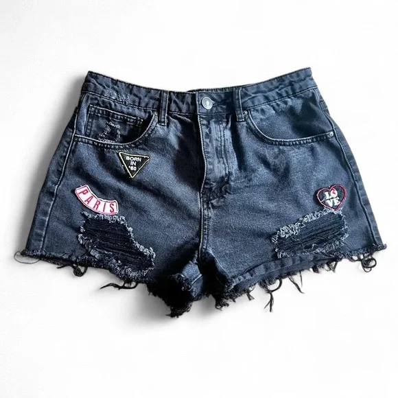 Forever 21 Black distressed denim summer shorts with cool patches, Size: 27