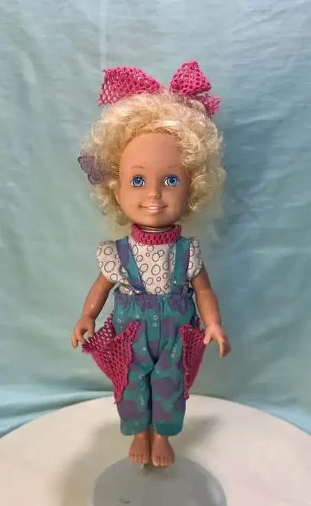 Vintage 1987 Playskool Dolly Surprise Holly Doll-Hair Grows-Works