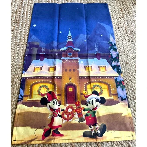 NEW  Disney Christmas Mickey and Minnie Mouse Holiday Kitchen Tea/Dish Towel