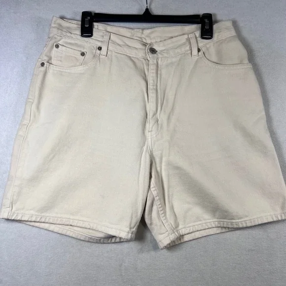 Vintage Levis 550 High Waisted Denim Shorts Cream Off White Womens Size 14 31w