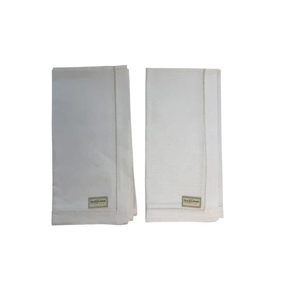 Vintage NWOT IRISH LINEN Set of 2 Napkins‎ White 18 x 18 Ecru Hemstitch Ireland