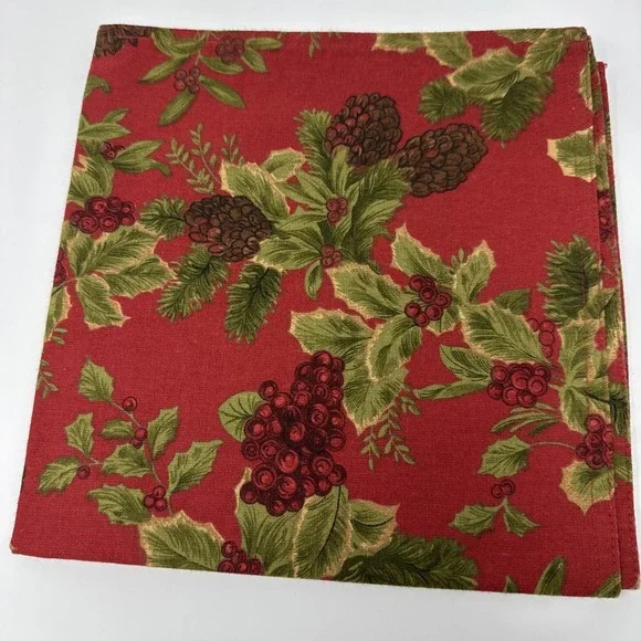 Ralph Lauren Birchmont 8 Red Berry Pine cone Holly Christmas Winter Cloth Napkin