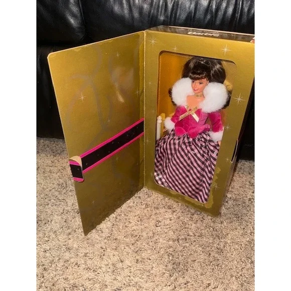 Barbie Winter Rhapsody Special Edition Second in a Series Avon‎ Exclusive Doll