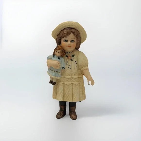 Jan‎ Hagara Emily 1988 Vintage Porcelain Figurine Girl with Doll Original Box