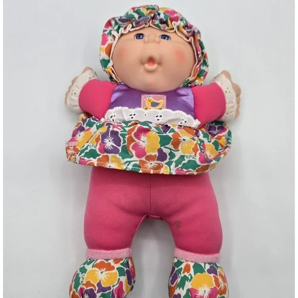 Cabbage Patch Kids Vintage 1995 Soft Baby Doll Plush 12