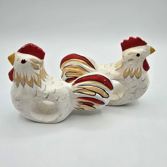 2 Wooden Napkin Rings Farmhouse Country Chicken Hen Roosters Hand‎ Painted