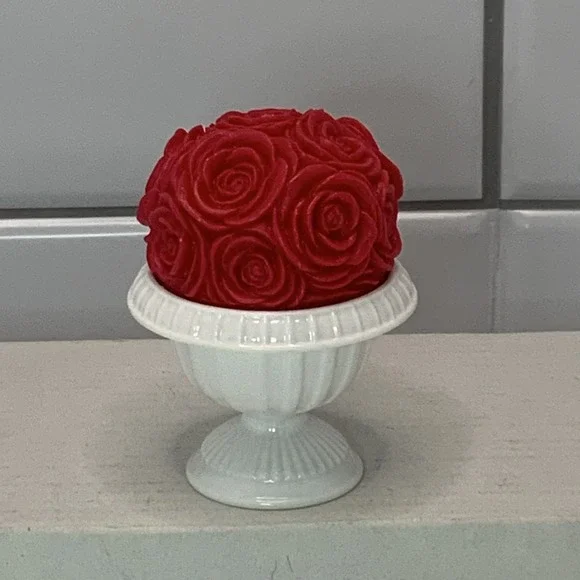 White Flower Pot of Roses For‎ American Girl Doll Acessories