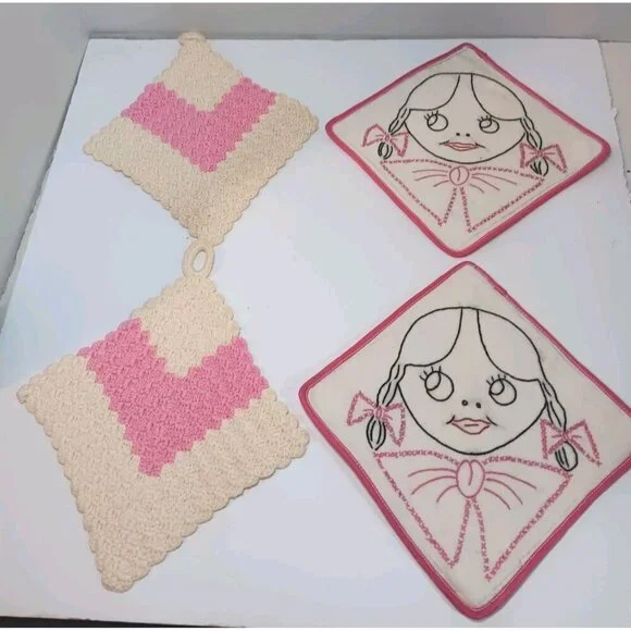 Mid Century Vintage Kitchen Pot Holder Hot Pads Embroidered Crochet Lot Of 4