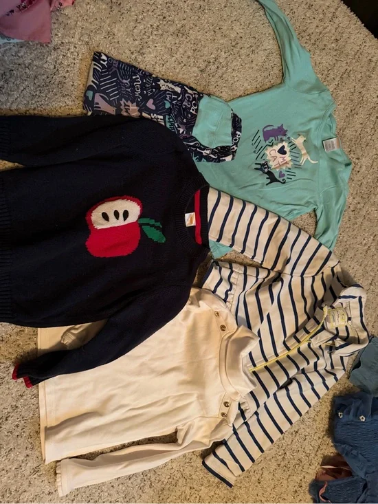 Gymboree bundle lot size 4 sweaters jacket pajamas
