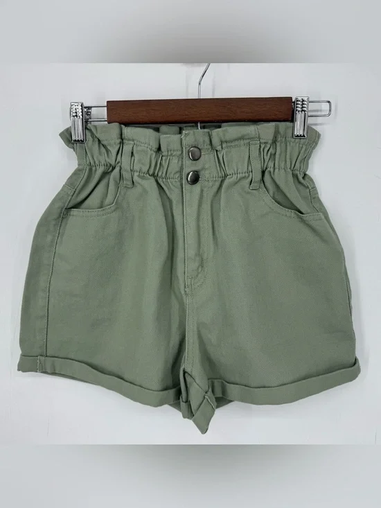 Love Tree Paperbag + High Waisted Green Shorts Size Small Basic Casual Chic NWT