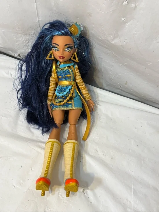 Monster High G3 Cleo De Nile fashion doll