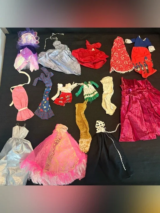 Lot Of 15 Vintage Barbie, Mattel Dolls & Other Dolls dresses Read Description