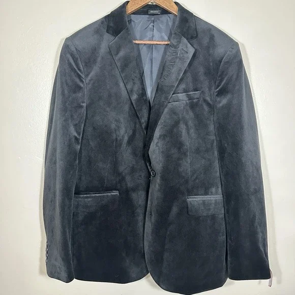 J. Ferrar Men's 44R Evening Edition Rich Black Velvet Blazer Jacket Slim‎