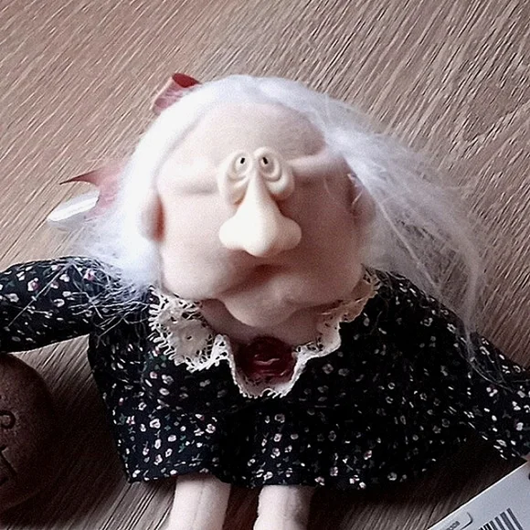 Vintage Doll Hallmark 1989 Heartland Tags Attached Fairy Prunella Old Lady Gift