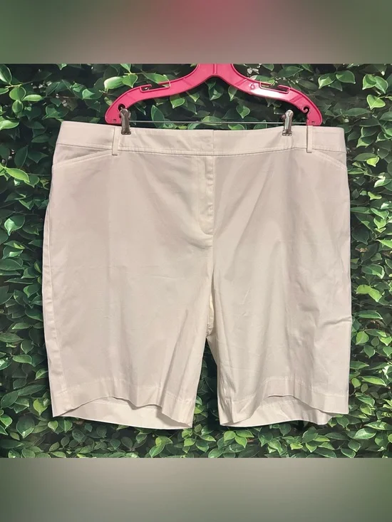 Talbots Perfect Shorts Cotton White Pockets Womens Plus 24W