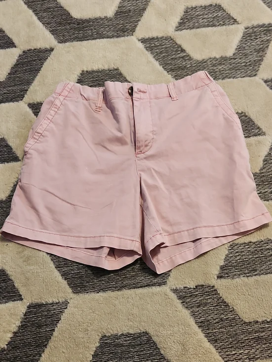 Old Navy Women's Pale Pink Bermuda Shorts
