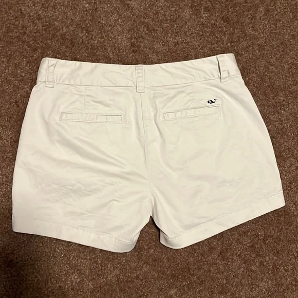 Off White Shorts by Vineyard Vines Size 2 Mid rise Off White Cream Color
