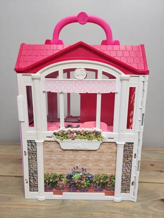 Barbie Glam Getaway Fold N Go House Play Set Mattel 2014 Portable Dollhouse