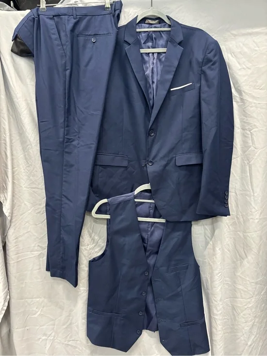 Men's Navy Blue 3-Piece Suit - Classic Tailored Blazer, Vest & Pants-