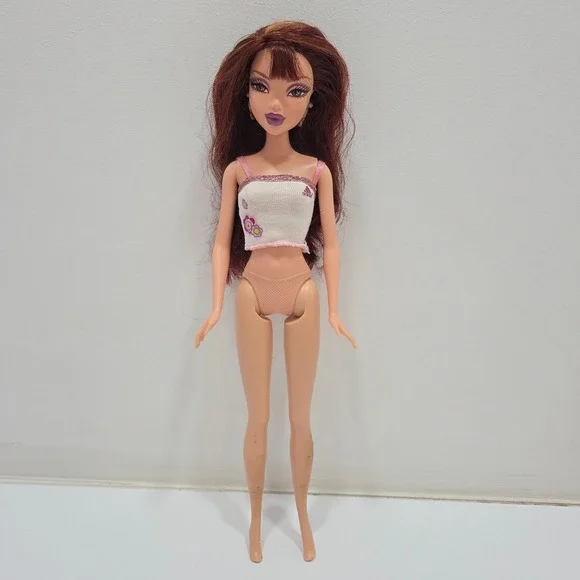 My Scene Sporty Style Chelsea Doll In Adidas Top Earrings - DAMAGED