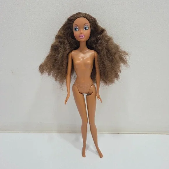 2003 Mattel My Scene Barbie Doll SPRING BREAK MADISON Long Wavy Hair Nude