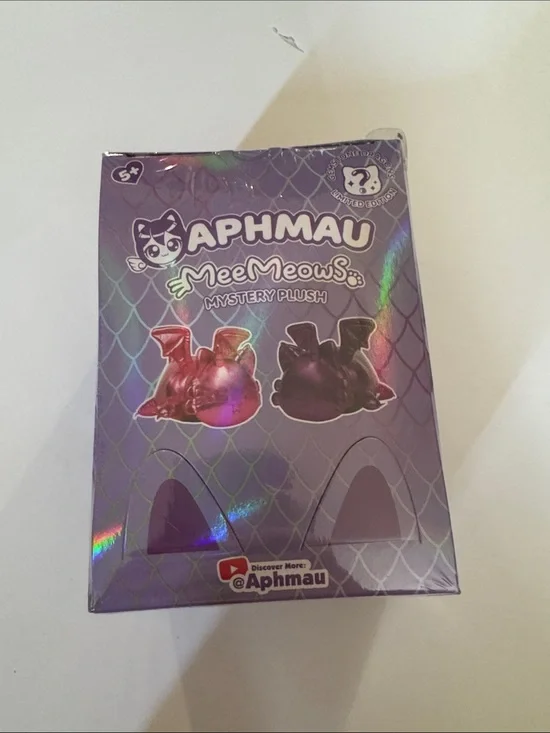 Aphmau MeeMeows Mystery Plush - Purple