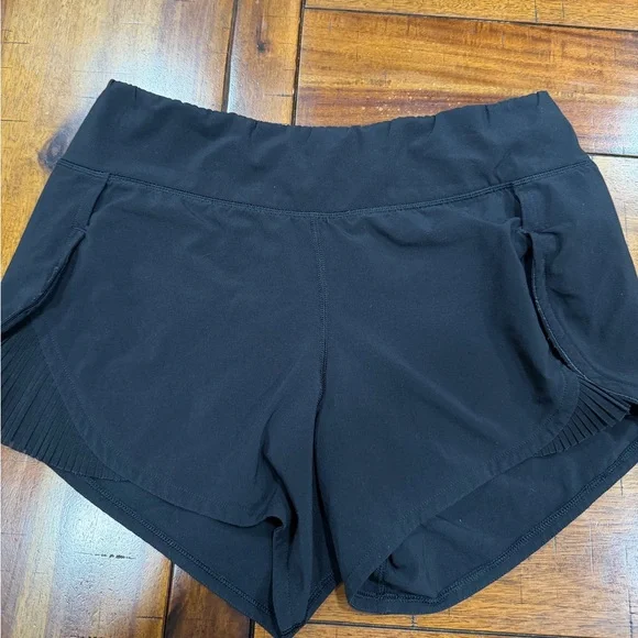 Lululemon Woven Run Times Short II