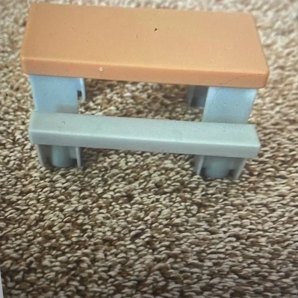 Dollhouse plastic picnic table