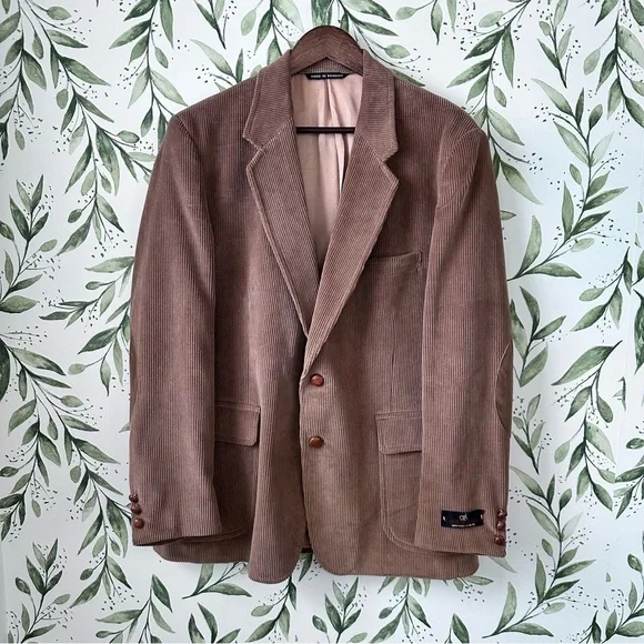 Vintage Men’s DiBenedetto Corduroy Blazer. 42. Brown.