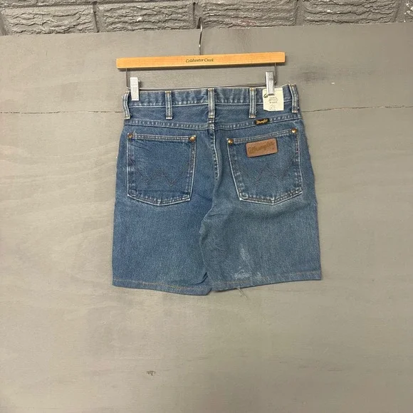 Wrangler Vintage High Waisted Denim Shorts Medium Wash Blue 100% Cotton 29 Waist