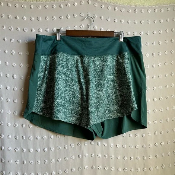 NWT Outdoor Voices Hudson 4” Short Sz‎ XXXL Pebbled Evergreen