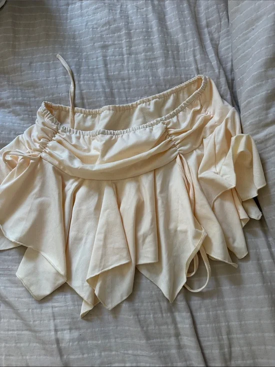 Cream Ruffled Skirt with Handkerchief Hem