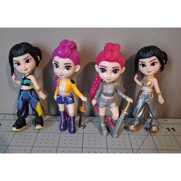 K-POP Demon Hunters Figures lot