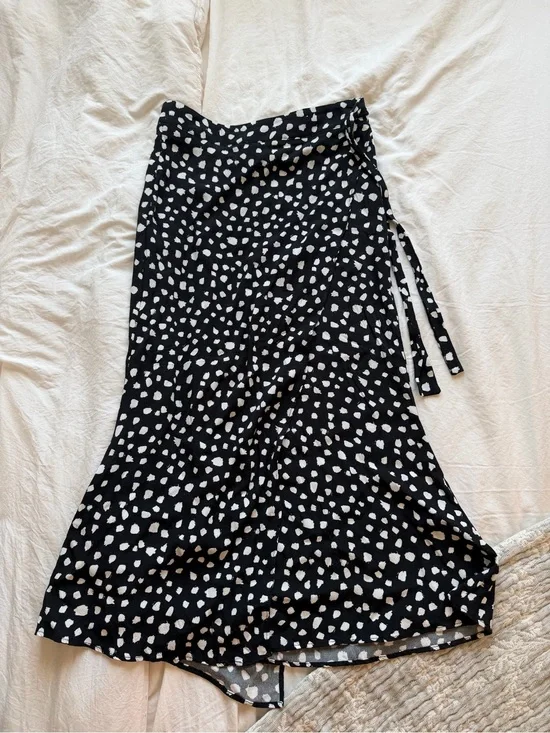 Studio Black Wrap Midi Skirt with White Spot Print