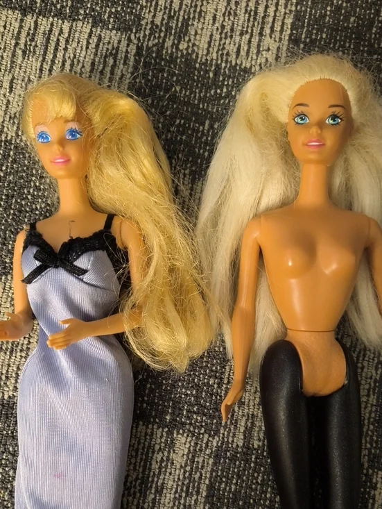 Mattel 1966 Barbie Dolls / Rare 1906 Misprint On One / Blonde / Blue Eyed