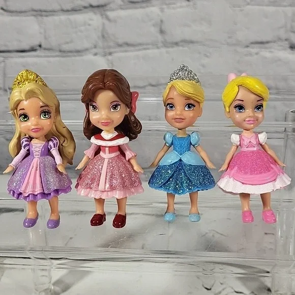 Disney Toddler Princess Lot‎ of 4 Belle Cinderella Rapunzel