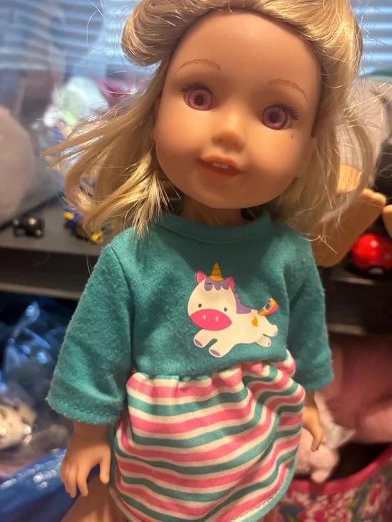 an American Girl WellieWishers Willa doll