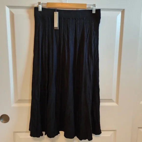 TAHARI Black A-Line Midi Sweater Skirt Large