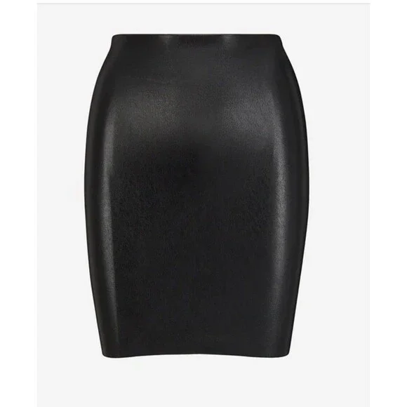 Commando Faux Leather Mini Skirt Black XL Smoothing Pull On Stretch NWT