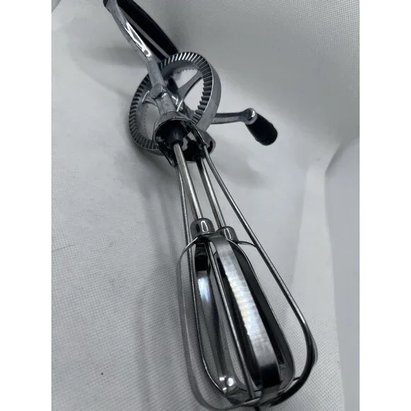 Vintage EKCO Best Hand Mixer Stainless Steel retro kitchen mixer black spin