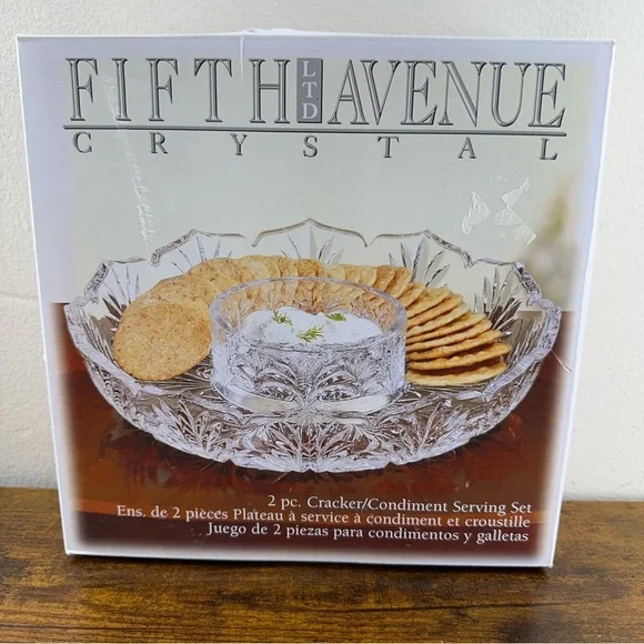 NIB Fifth Avenue Crystal Portico 2-Piece Cracker & Condiment Serving Set