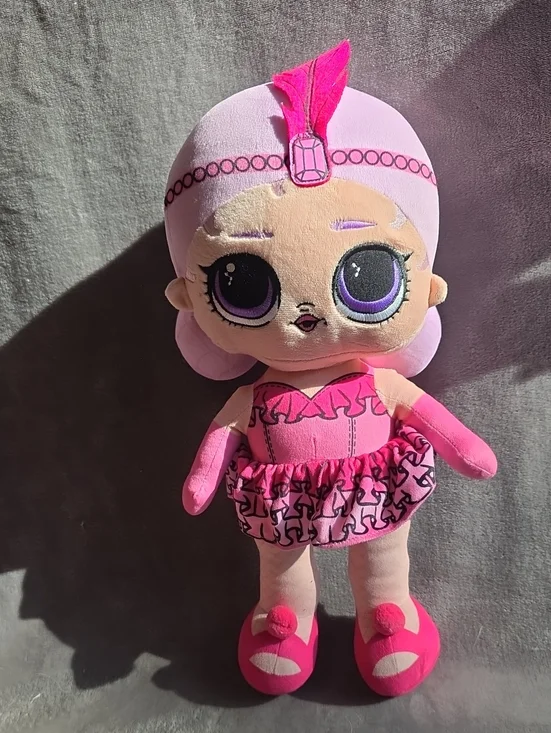 L.O.L. Surprise! Plush Doll Showbaby - Light Pink & Hot Pink.