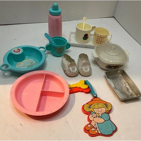 Mattel Shillman Vintage 80s Doll Accessories Toy Kitchen Feeding Lot Mixed‎ Set