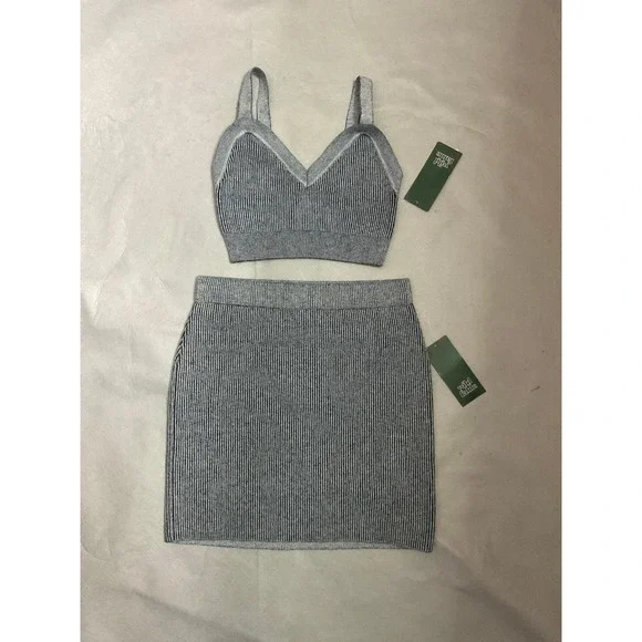 Wild Fable Womens Ribbed Knit 2 Piece Set Grey Black Crop Top Mini Skirt XXS NWT