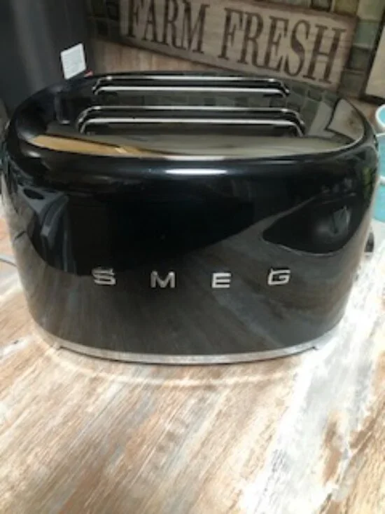 SMEG 2 Slice Toaster Enamel Black Retro Style With Box